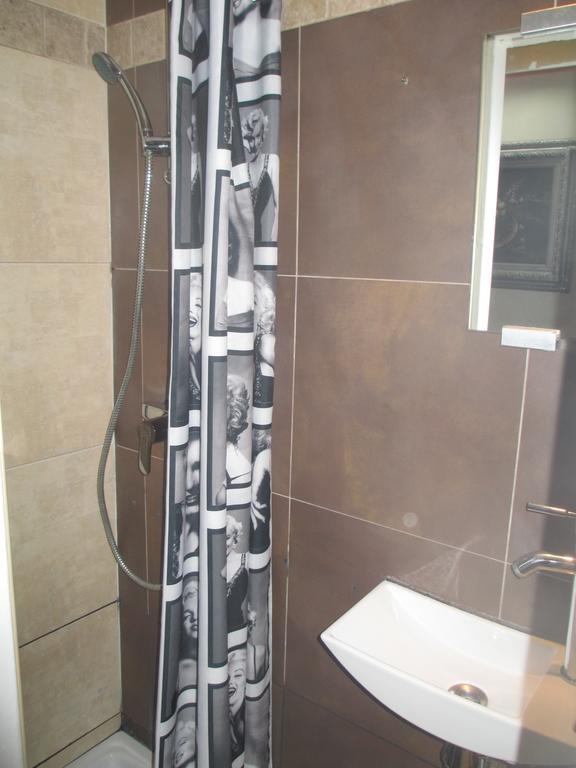 Camelia Prestige - Place De La Nation Paris Room photo
